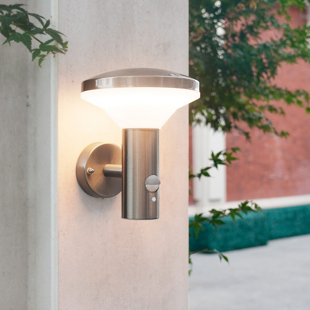 NBHanyuan Lighting COLMAR LED Wall Lamp with 4-in-1 Sensor: Perfect for Restaurant Patio Lighting