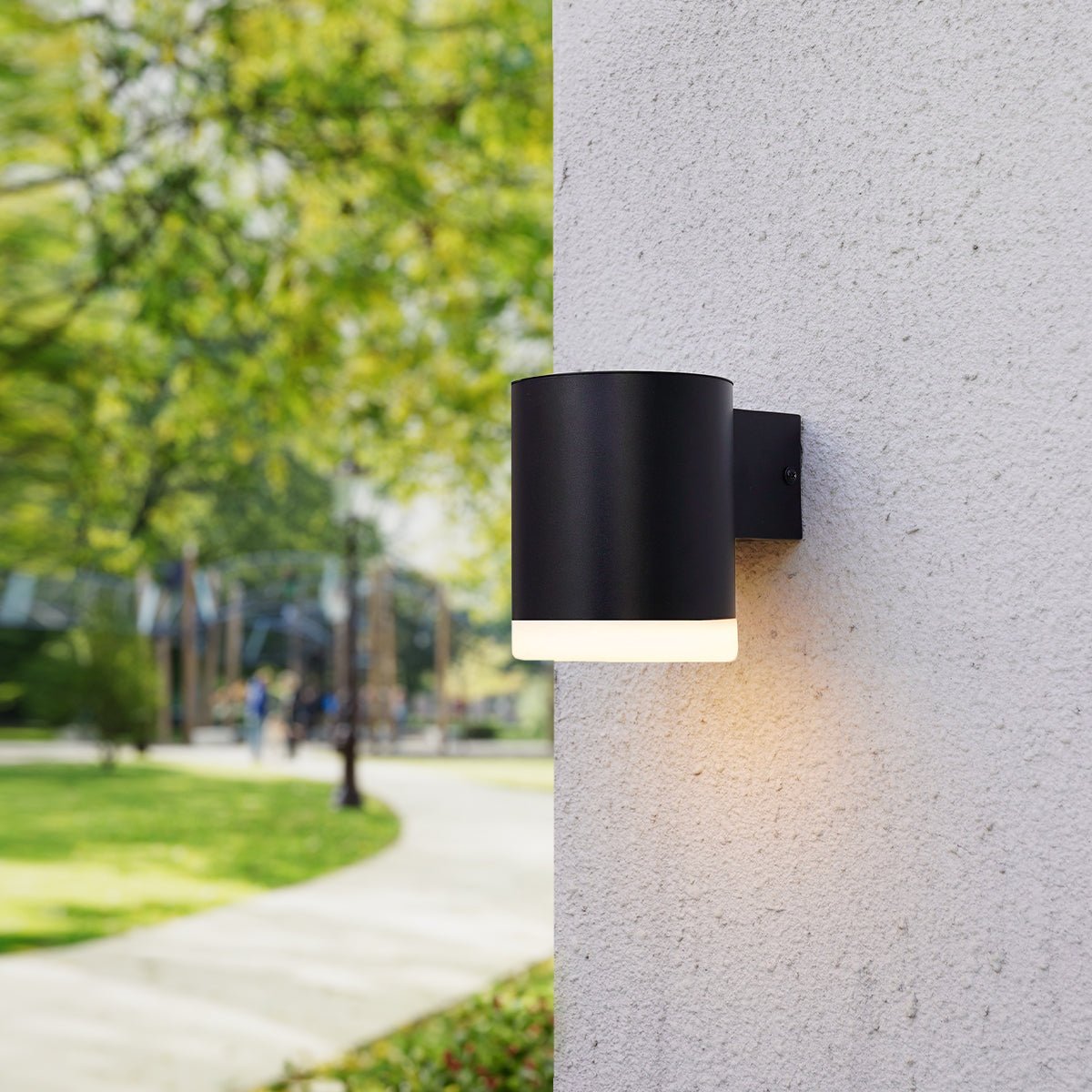 NBHanyuan Lighting RENFORD Solar Wall Light: High-Efficiency Solar Lights for Commercial Use