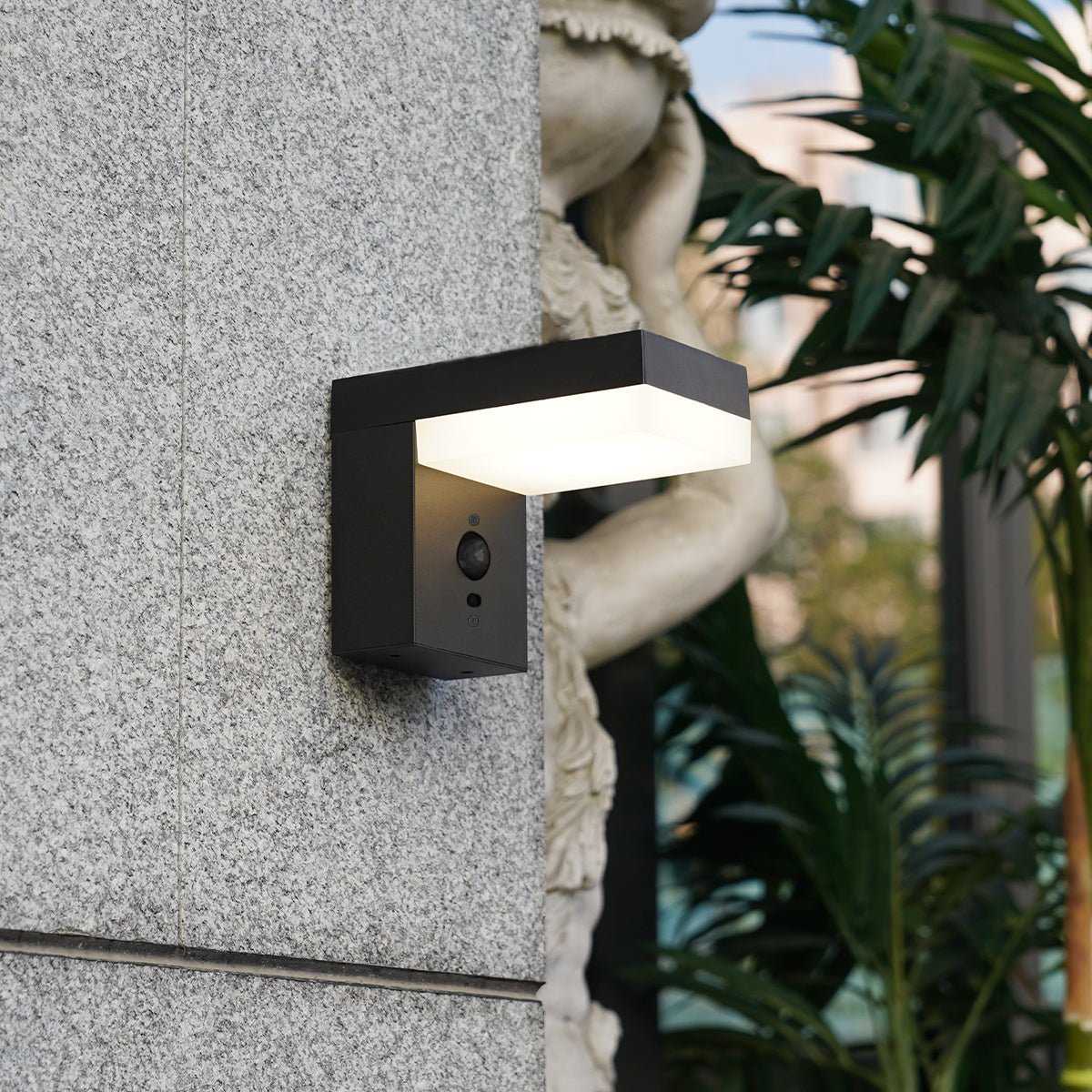 NBHanyuan Lighting VENUS Solar Wall Light: An Elegant B2B Garden Lighting Solution