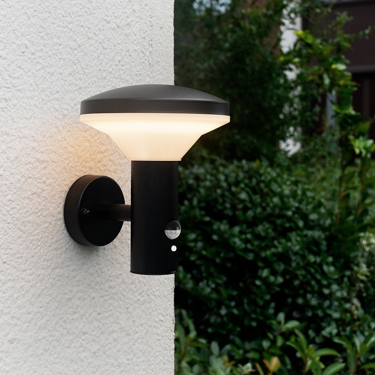 NBHanyuan Lighting COLMAR LED Wall Lamp with 4-in-1 Sensor: Perfect for Restaurant Patio Lighting