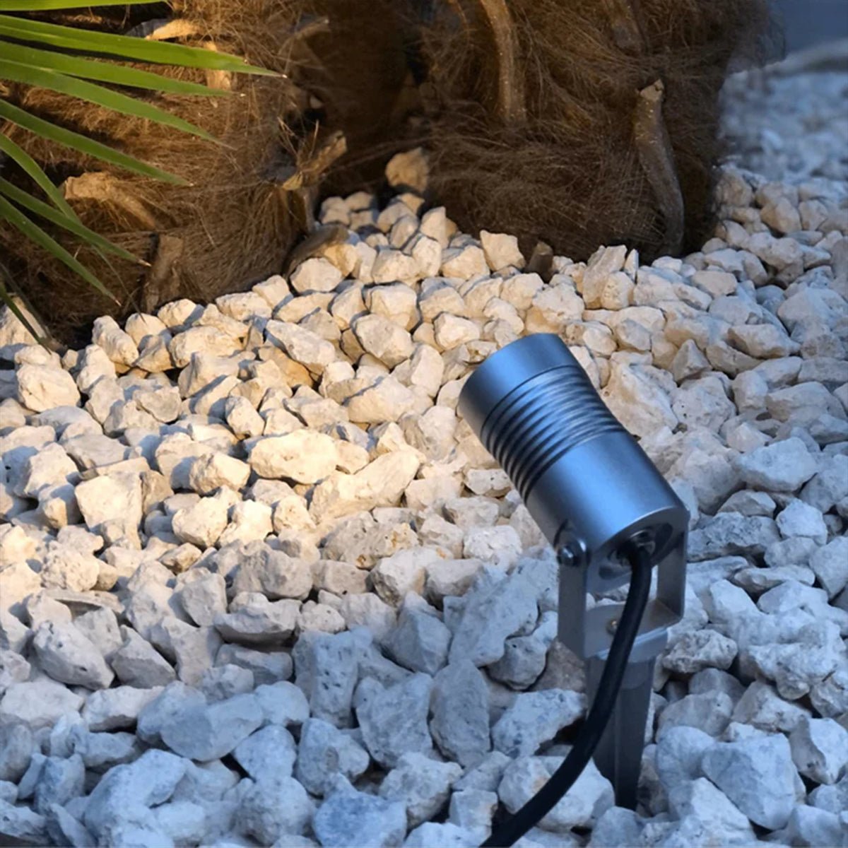 NBHanyuan Lighting SPOT Outdoor LED Spot Light: Professional-Grade Commercial Outdoor Lighting