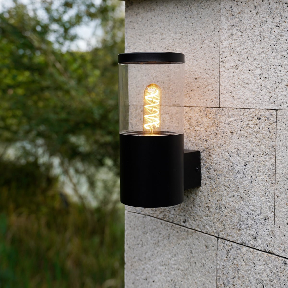 NBHanyuan Lighting EBRO LED Outdoor Wall Lamp: Commercial Outdoor Lighting with Classic Design