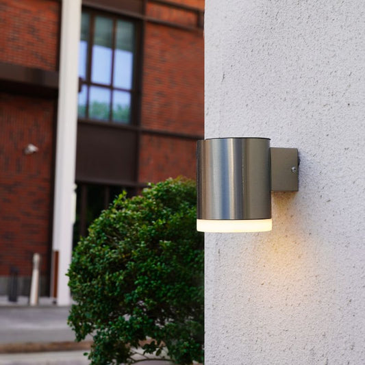 Ningbo Hanyuan solar-powered Renford black indoor wall lamp featuring a sleek metallic design, perfect for modern interiors.